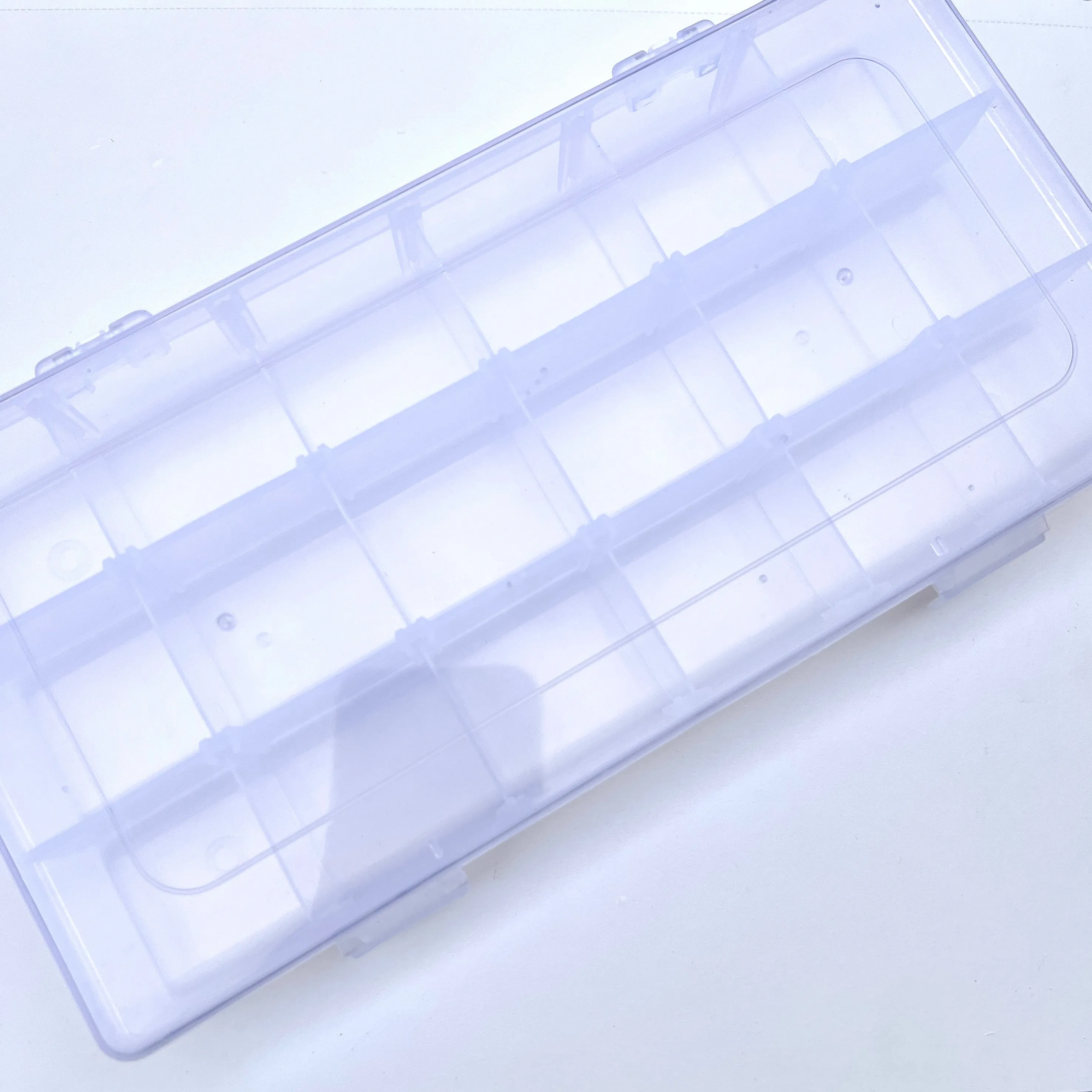 18 Compartment Storage Box