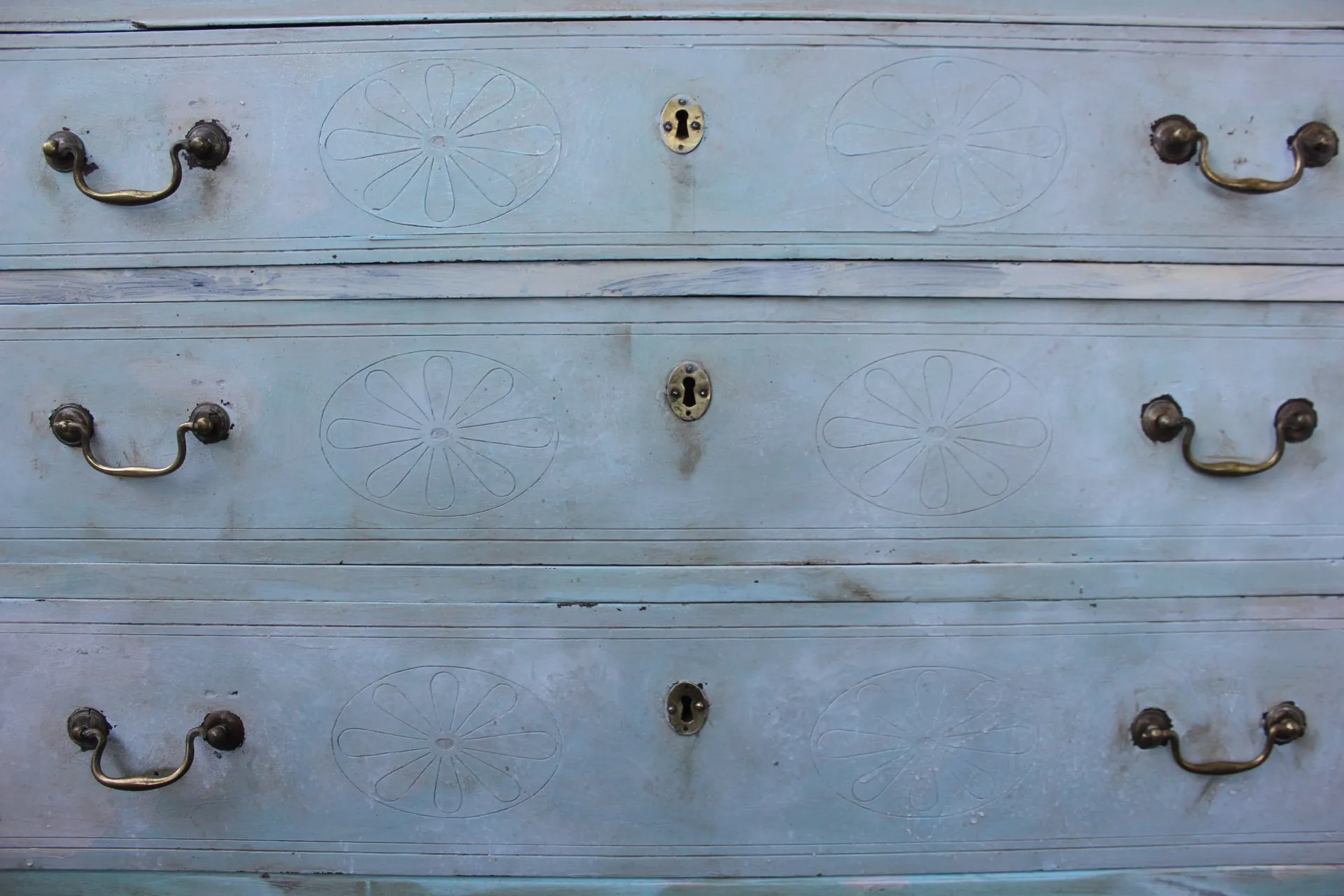 18th-century-italian-painted-commode-chest-of-drawers/