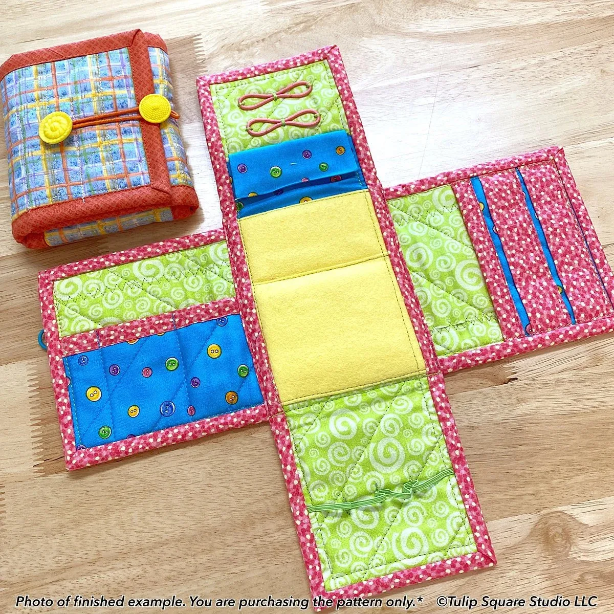 Flip Fold Sewing Kit Organizer Downloadable Pattern