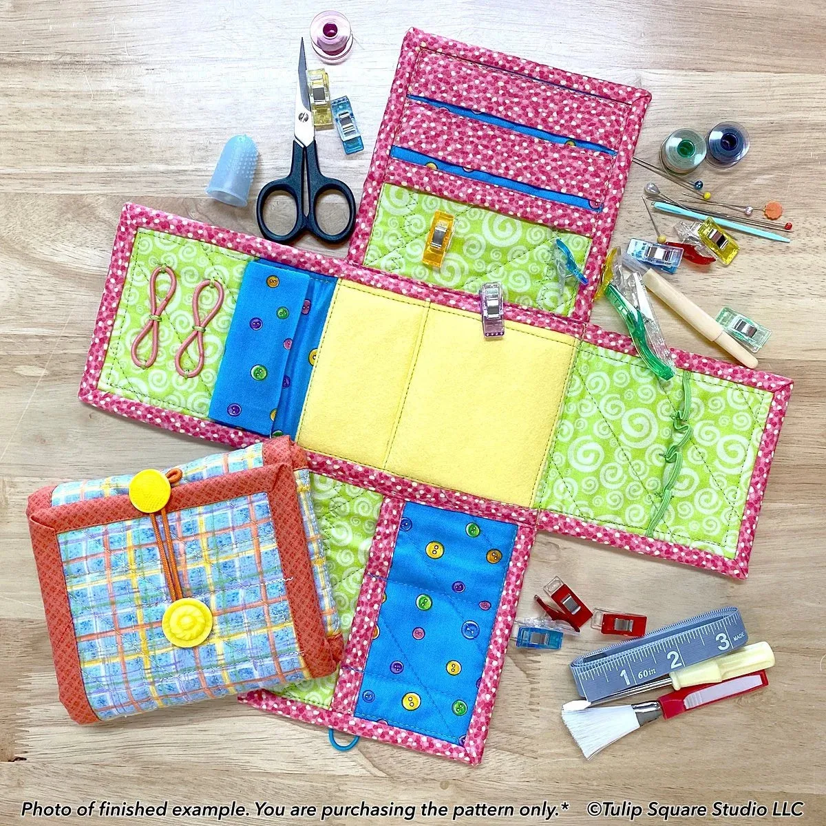 Flip Fold Sewing Kit Organizer Downloadable Pattern