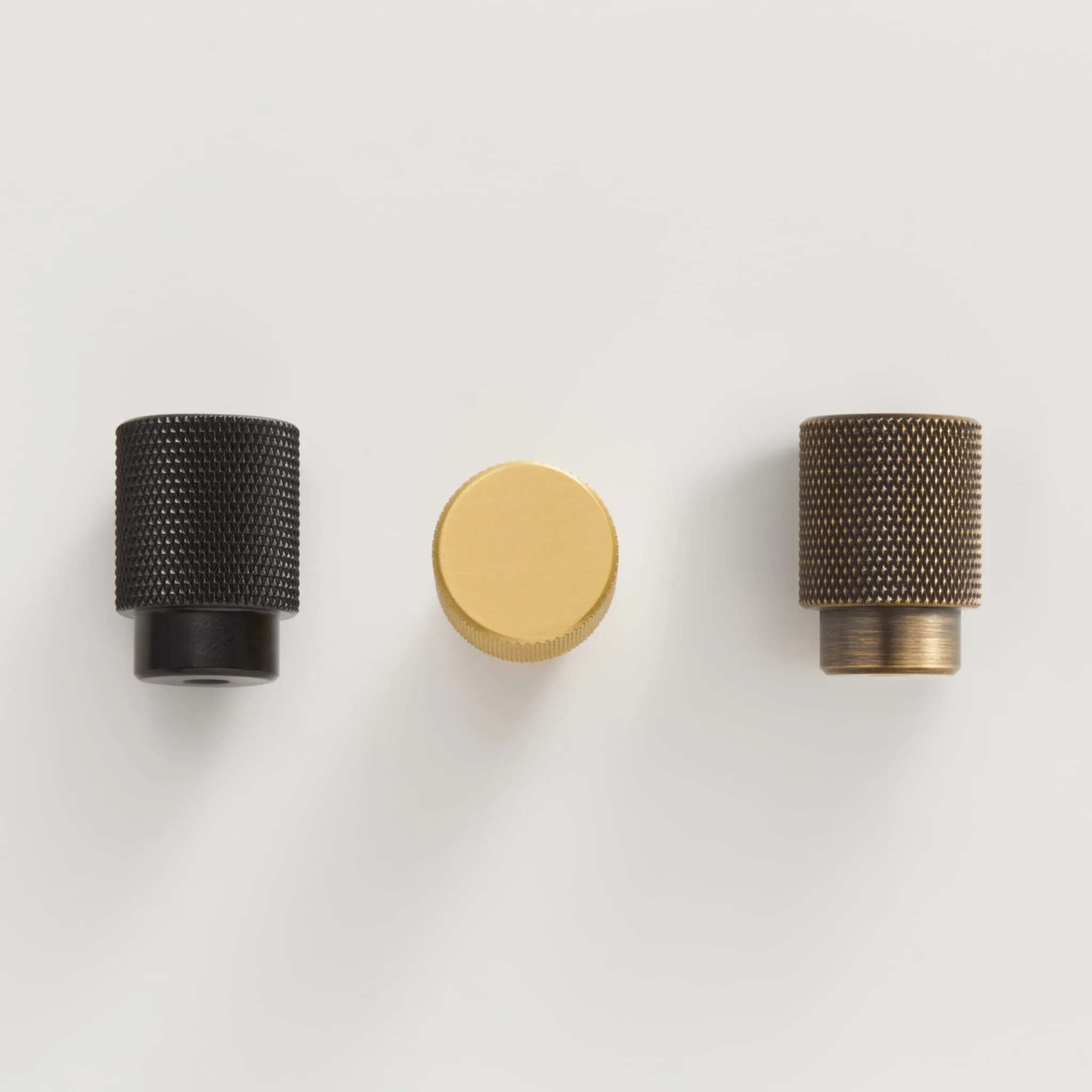 JAROD Solid Brass Knurled Knob