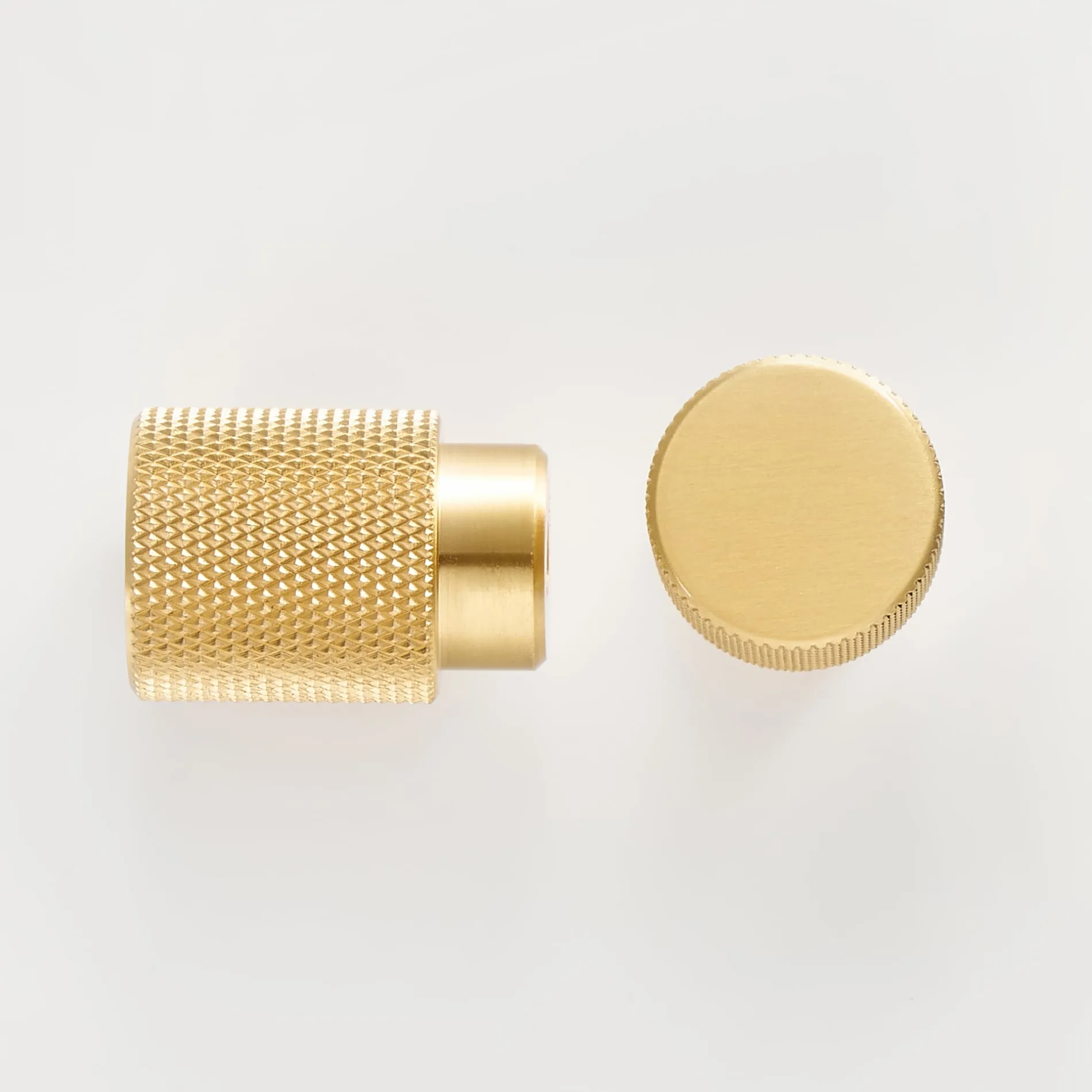 JAROD Solid Brass Knurled Knob