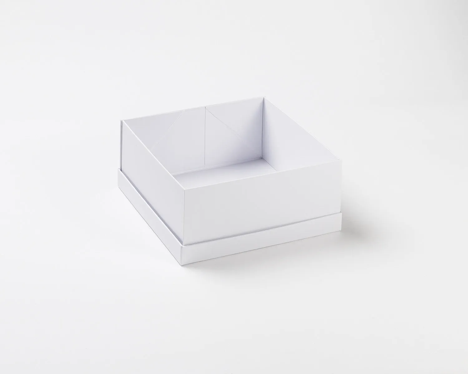 Medium White Luxury Gift box tray and lid (Pack of 12)