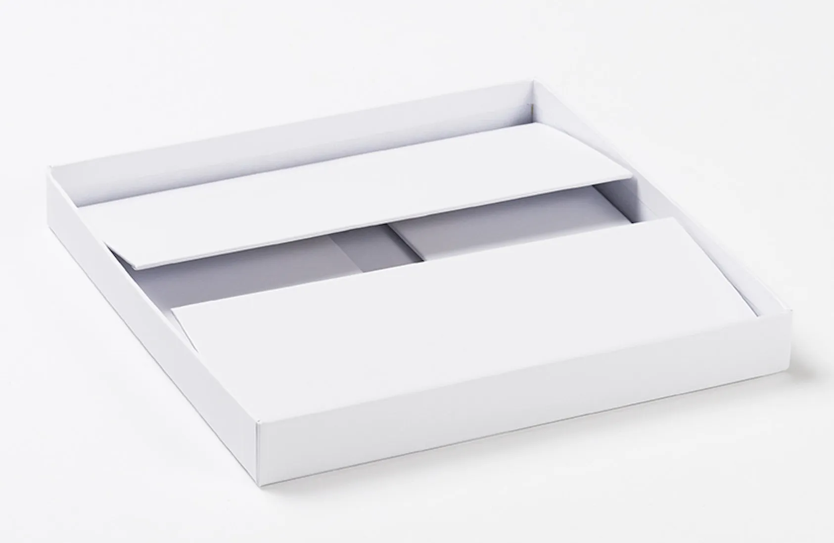 Medium White Luxury Gift box tray and lid (Pack of 12)