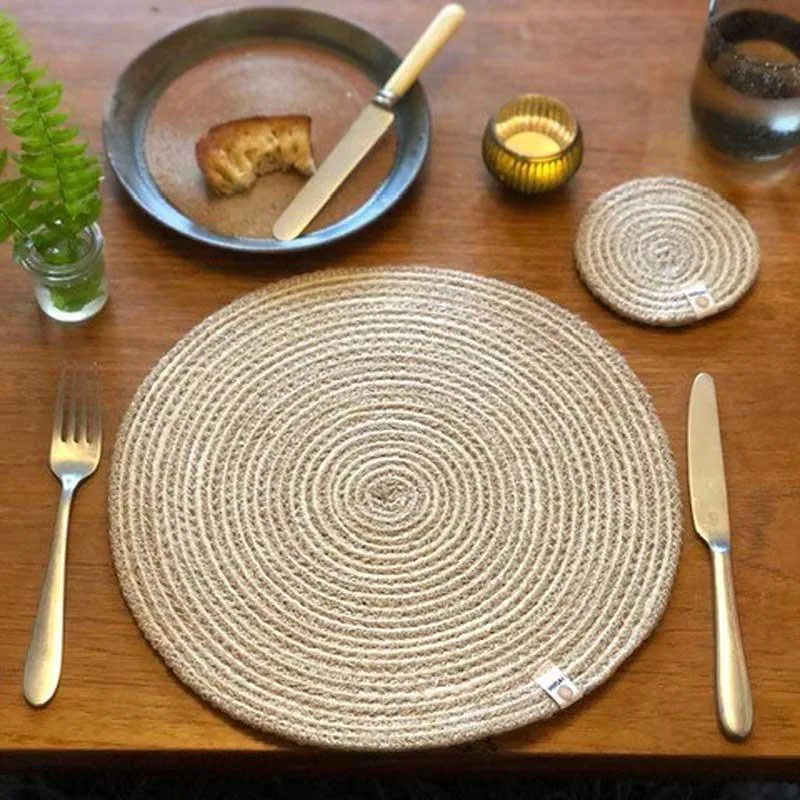 Round Spiral Jute Table Mat - Natural/White