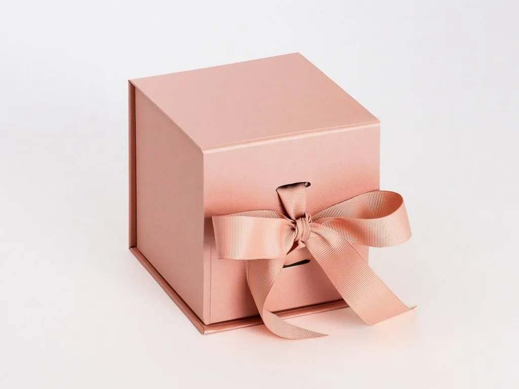 Sample - Large Cube Luxury Gift box