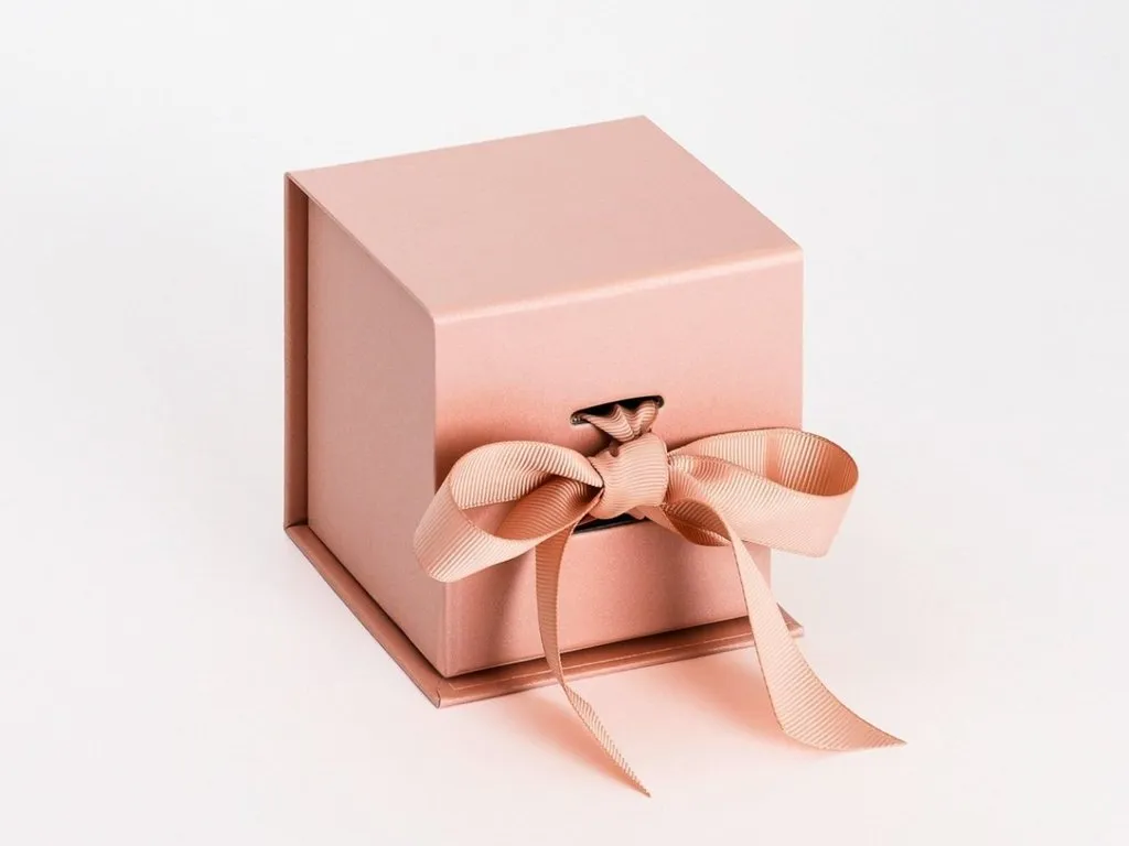 Sample - Small Cube Luxury Gift box